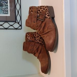 White Mountain Boots